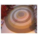 Vintage round 7-ft braided rug (BR2) nice