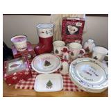 Pfaltzgraff Christmas pieces BR1