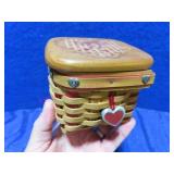 2002 Longaberger Small Gift Sweetheart Basket