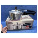 Hawkins Pressure Cooker w/ box