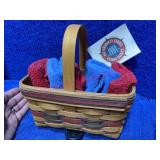 1994 Longaberger All American basket & wash cloths