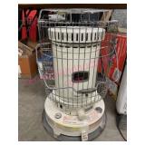 Nice Dyna-Glo Kerosene Heater (1/2-full of fuel)