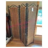Iron & Wicker Folding Divider