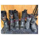 (B) Harley-Davidson Motorcycle Boots & Gloves