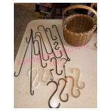 (K) 13 Iron & 4 Wood Hooks in Shaker Basket