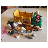 (BR2) 1979 Fisher-Price Husky Rodeo Rig Truck