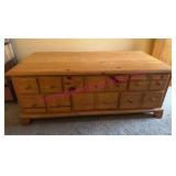 (LR) Lrg Solid Pine TV Cabinet