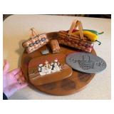 (K) Lazy Susan w/ Basket-Themed Items