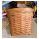 (K) 2000 Longa. Sm Waste Basket w/Leather Handles