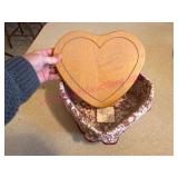 (K)ï¿½1999 Longaberger Love Letters Basket