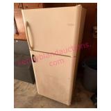 2003 Garage-Barn Refrigerator Frigidaire