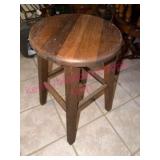 (K) Round Wooden Stool