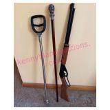 (LR) Daisy Red Ryder BB Gun, Cane & Cane/Seat