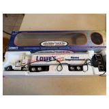 (LR) Loweï¿½s Highway Hauler Wire-Controlled Truck