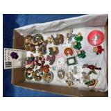 Boyd's Bear Pins & Brooches