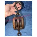 Wood & Metal Pulley Block w/ Hooks
