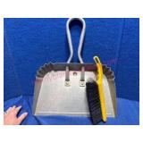 Oversized Aluminum Dust Pan w/Brush