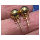14k Gold Earrings, 1g