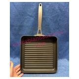 Calphalon Hard-Anodized Grill Pan w/Handle