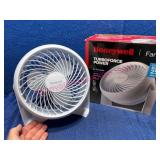 Lk New Honeywell TurboForce White Fan