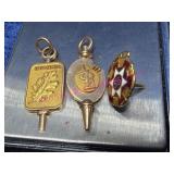 (3) 10k Gold Pcs, 8.7g TW, Collage Pins