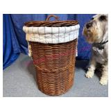 Wicker Hamper w/Lid & Fabric Liner