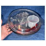 Anchor Hocking Casserole & Measuring Cups