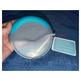 SimPrium Pizza Cutter w/ Blade Guard