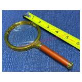 Magnifying Glass w/ Wooden Handle