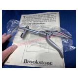 Brookstone Brad Squeezer for Picture Frames