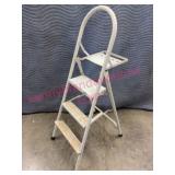 White Metal Folding Step Ladder w/ 4 Steps