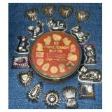 Vtg Fox Run 16 Chocolate/Candy Molds in Tin