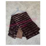 Brown Faux Fur Throw Blanket Polyester