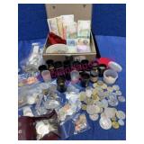 Estate Lot: World Currency w/Coins & Banknotes