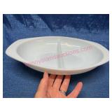 Pyrex 1063 Opal Oval Divided Dish 1.5 Quart