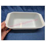 Pyrex Opal Loaf Pan 215-B 2 Qt USA