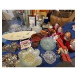 Lot: Glassware, Ceramics, Decor & Basket