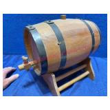 Oak Keg on Stand, 1.5 to 2 Gallon Capacity