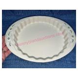 Longaberger Pottery Green 9in Quiche Dish