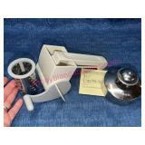 Pampered Chef Rotary Grater & Cut-N-Seal Tool