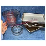 Anchor Hocking Measuring Cups & Baking Pans
