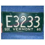 1965 Vermont License Plate E3233