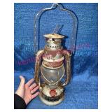 Luciole Metal Kerosene Lantern w/Glass Globe