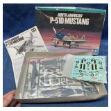 2000 Tamiya 1/72 P-51D Mustang Model Kit War Bird