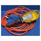 Drop Cord Utility Light w/25ft Cord & Cage