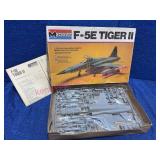 1978 Monogram F-5E Tiger II 1/48 Model Kit
