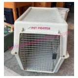 Large Petmate Pet Porter Plastic Dog Crate
