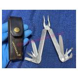 Leatherman Tool 1996 Multi-Tool w/ Leather Case
