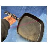 Wagner Ware Sidney O Square Cast Iron Skillet