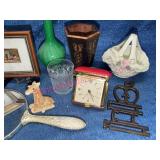 Decorative Mixed Decor Lot w/Clock, Art, Glass